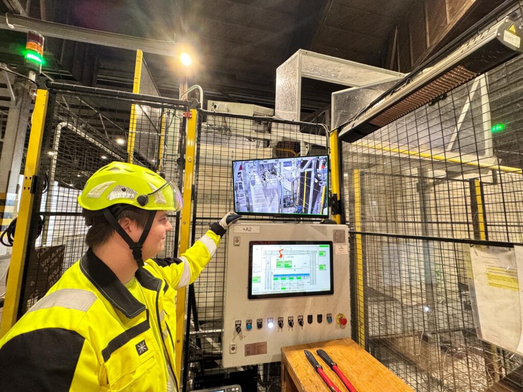 Operaattorin valvomo